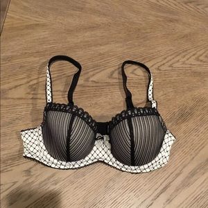 NWOT✨ B.tempt’d Balconette Push Up Bra 34C